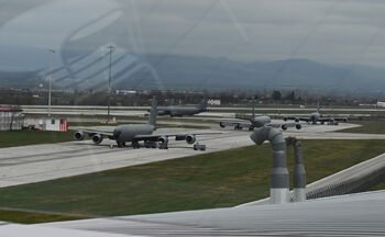 Zapryanov: Bulgaristan, Lukoil için derogasyonun uzatılmasını ABD uçakları karşılığında aldı