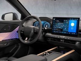 Lexus, Yeni ES'yi Hoş Olmayan Kokulara Karşı Ayak Deodorantıyla Sunuyor