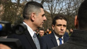 'Demokratik Bulgaristan' Hükümetten Bütçeyi Geri Çekmesini İstedi