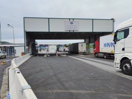 Kalotina Sınır Kapısı'nda Giriş Yapan Araçlar İçin Trafik Yoğun