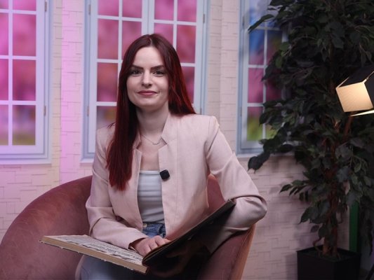 Cengiz Viki Bavulunu Topladı ve Denize Gitti (Video)