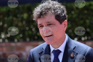 Romanya Cumhurbaşkanı Salı Gününe Kadar Hükümet Kurulmasını İstedi