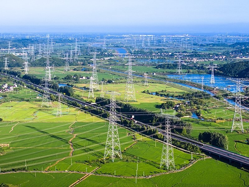 Çin'de Elektrik Enerjisi Ticaret Hacmi Yüzde 24,8 Arttı