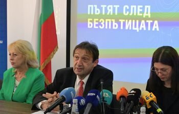 Şişkov, Jelezkov Kabinesi'nin Son Günlerinde Yollardan 1 Milyar Levanın Üzerinde Hırsızlık Planlandığını Açıkladı