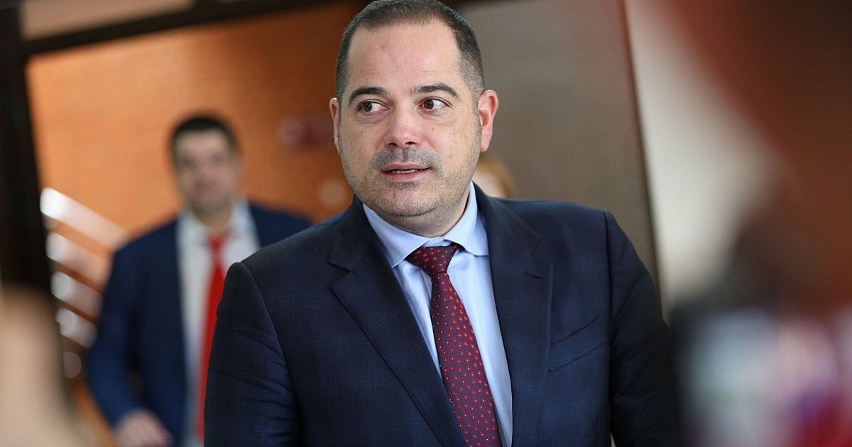 Kalin Stoyanov, Demerdzhiev Hakkında Savcılığa Şikayette Bulundu