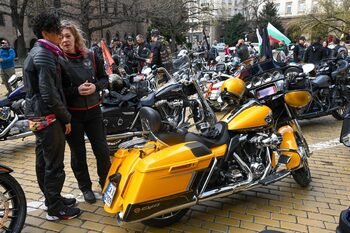 İki Saatlik Parlamento Komisyonu Tartışmaları Motosikletçilerin Protestosunu İptal Etmedi