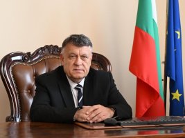 Bakan Vılçev: Öğrencilerin Ulusal Doğa Bilimleri Olimpiyatlarına İlgisi Artıyor