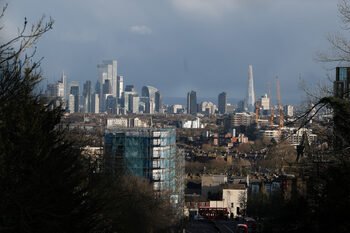 IMF, Kiev ile 700 Milyon Dolarlık Kredi İçin Anlaştı