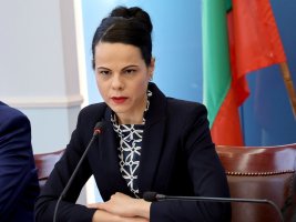 Bakan İvkova: Psikiyatri Onarımları 1 Milyon Avro Pahalıya Mal Olacak, Ancak Zamanında Bitecek
