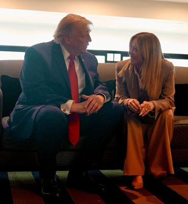Trump ve Meloni koltukta FOTOĞRAF: Reuters