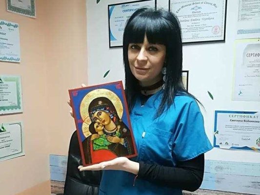 Kendini Doktor Olarak Tanıtan Plovdivli Kadın Gözaltına Alındı