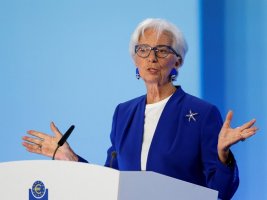 Euro, ECB'nin Faiz Kararı ve Yeni Banknot Tasarımı Öncesinde Değer Kazandı