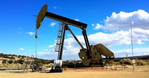 Petrol, ABD ile İran Arasındaki Başarısız Görüşmelerin Ardından Düşüşü Durdurdu