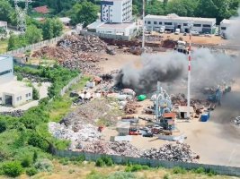 Filibe Yakınlarında Marangoz Atölyesi Alev Alev Yandı, 5 Ekip Müdahale Etti