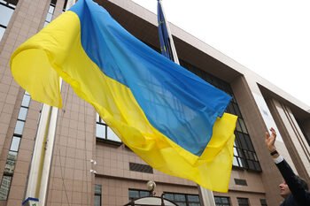 AB, Ukrayna ve Moldova ile Üyelik Müzakerelerine Başlıyor