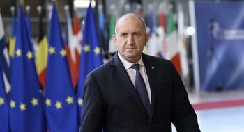 Radev, Lukoil'in Eski Patronu Vagit Alekperov'a Yönelik AB Yaptırımlarını da Desteklemeyecek
