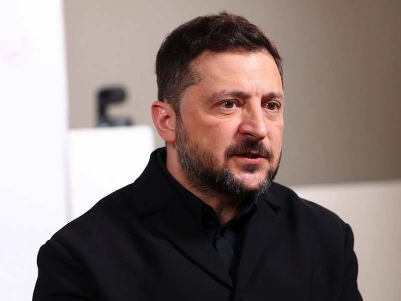 Zelenski: Belarus, Ukrayna'ya Yönelik Saldırılarda Kullanılan Ekipmanı Bir Hafta İçinde Çeksin