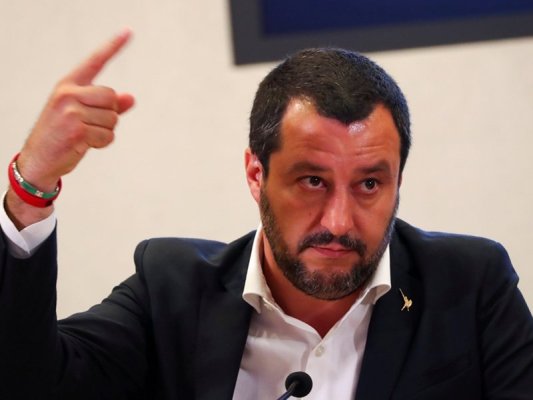 19 Yaşındaki Sarhoş Sürücü Milano Yakınlarında Kaza Yaptı: 3 Genç Öldü, 6 Yaralı