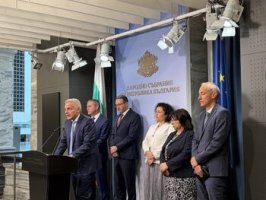 "Mavi Bulgaristan" ve GERB, Dış Borçlanmaya Tavan Getirilmesi İçin Anayasa Değişikliğini Gündeme Getirdi
