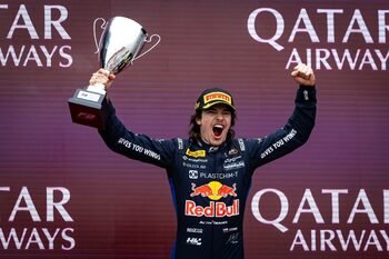 İspanyol Medya İddia Etti: Nikola Tsolov Gelecek Yıl Formula 1'de As Pilot Olacak