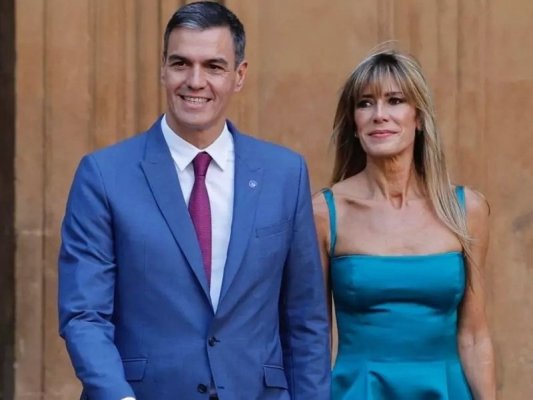 İspanya Başbakanı Pedro Sanchez'in Eşine Ülkeyi Terk Etme Yasağı