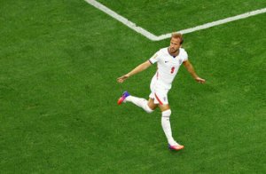 İngiltere, Dallas'ta Hırvatistan'ı 4:2 Yendi, Harry Kane Üç Rekor Kırdı