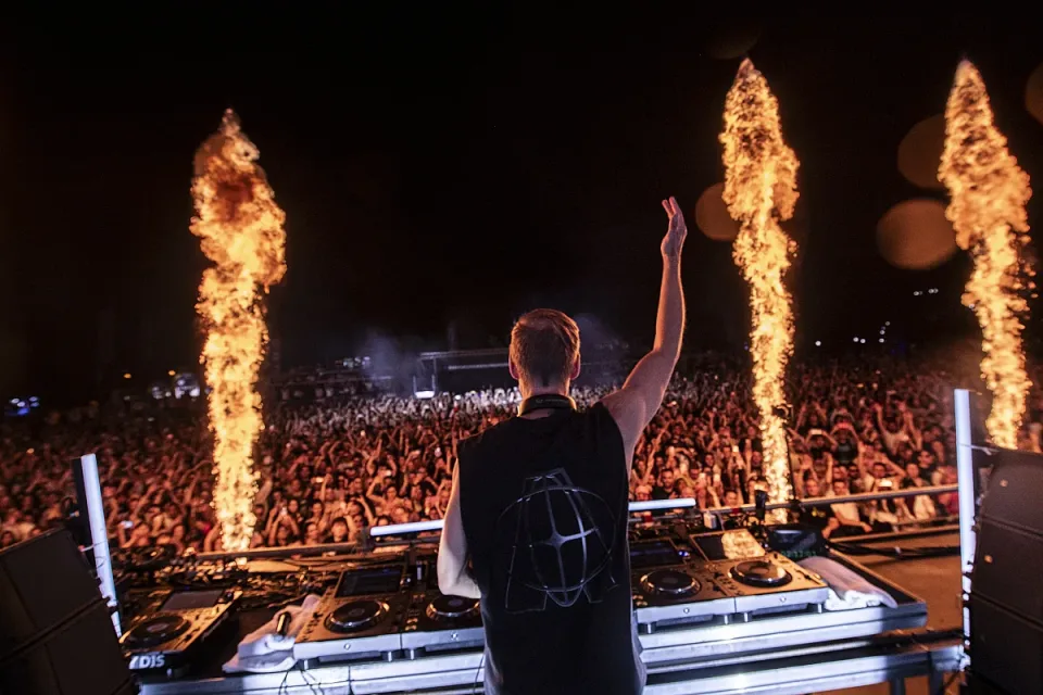 Armin Van Buuren