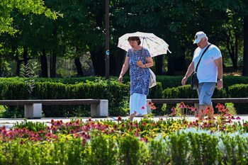 Bulgaristan'da Bugün Tipik Bir Yaz Günü: Güneşli ve Sıcak
