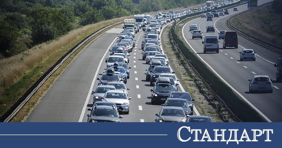 Yunanistan'a Giden Yolda 40 Kilometrelik Trafik Sıkışıklığı: 4 Saat Bekleme