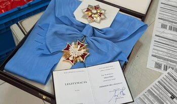 Zelenski, Polonya'nın En Yüksek Nişanını Postayla İade Etti, İki Cumhurbaşkanı Daha Onu Takip Etti
