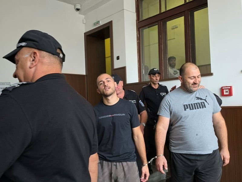 Plovdiv Yakınlarındaki Uyuşturucu Laboratuvarının Babası ve Oğlu Tutuklu Kaldı