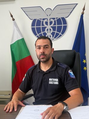 Georgi Gospodinov, Kapitan Andreevo gümrük noktası müdürü.