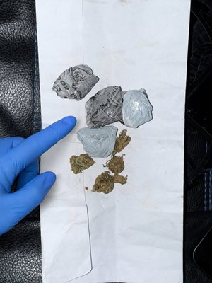 Operasyonda ele geçirilen uyuşturucu maddeler