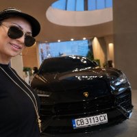 Sofi Marinova'nın Oğluna 700 Bin Levalık Lamborghini Hediyesi Tepki Çekti