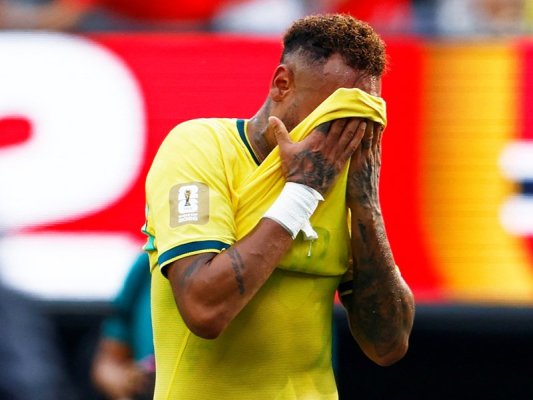 Neymar, Brezilya Milli Takımında Pele ile Eşit