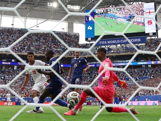 Bellingham, Real Madrid'in Dünya Kupalarındaki 100. Golünü Attı
