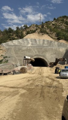 Kresna Geçidi'nde İnşaat Seferberliği: Milyonlar Harcanıyor, Kritik Aşamaya Gelindi