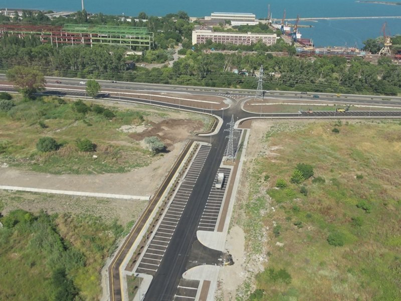 Burgas'taki Güney Sanayi Bölgesi Tamamlandı, 8 Şirket Arazi Satın Aldı