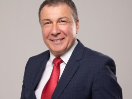 Nikolay Dimitrov: Yetişkin Engelli Bakım Merkezi Kullanıcılarının İlk Sergisi Sosyalleşme Sürecindeki İlerlemeyi Gösterdi