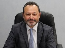 Eski Bakan: Yol Bariyeri Üreten Sadece İki Firma Var, Sertifika Çok Pahalı