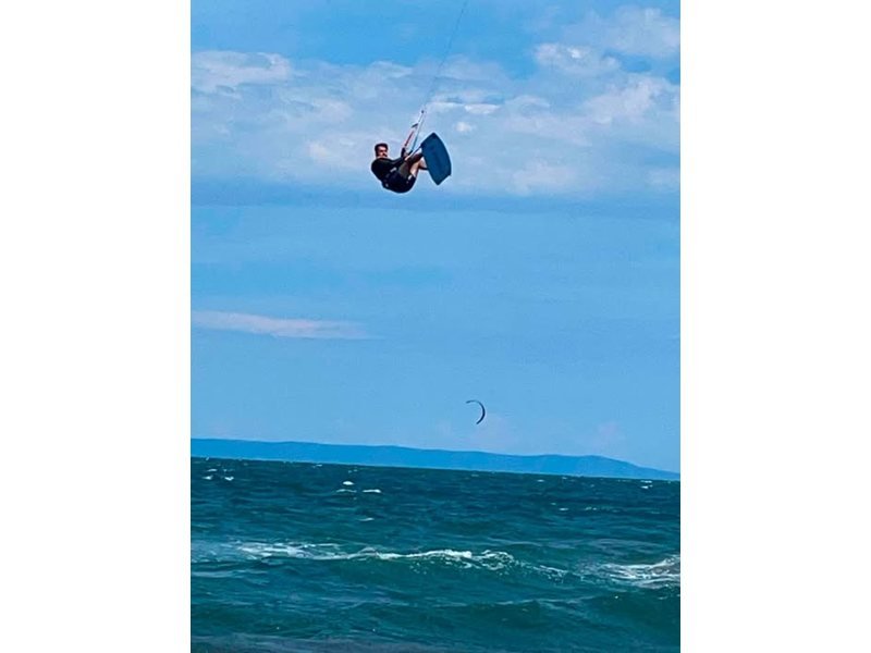 Kiril Petkov Kitesurf Keyfi