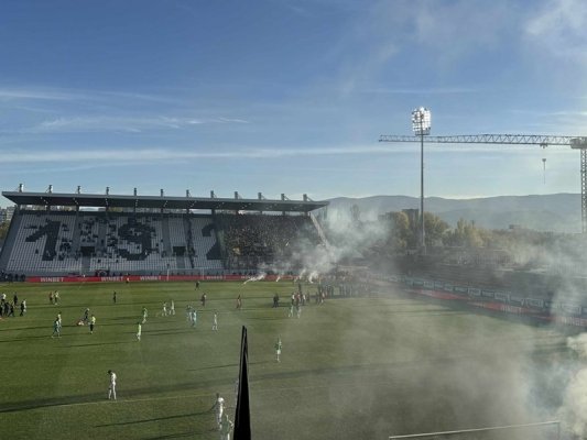 Plovdiv'deki Lokomotiv Stadyumu'na Efsane Futbolcu Hristo Bonev'in Adı Veriliyor