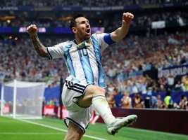 Messi İlk Kez İngiltere'ye Karşı Oynayacak