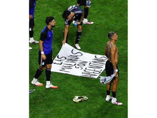 Leandro Paredes'ten Malvinas Açıklaması: 'Onlar Her Zaman Arjantinli Kalacak'