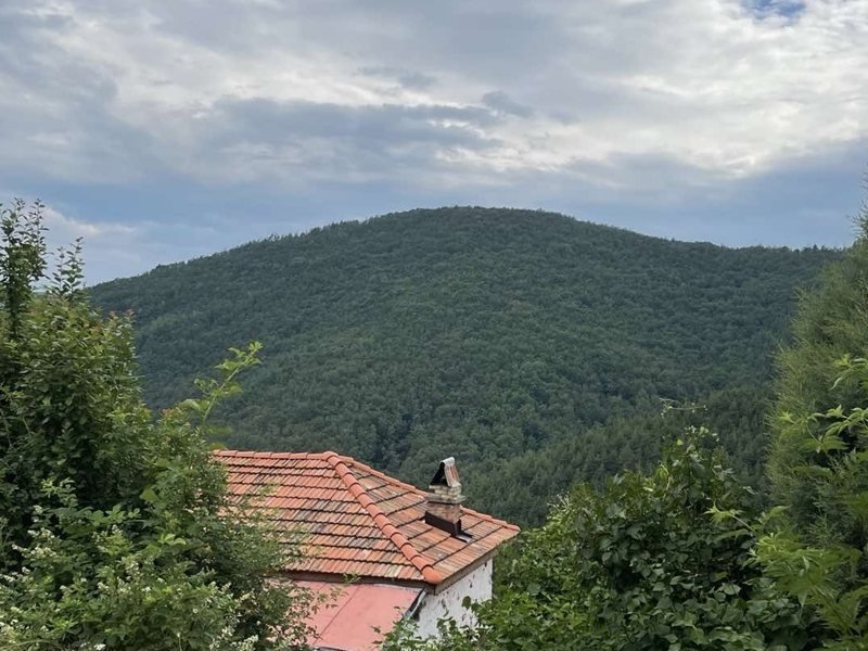 Hafta Sonu Bulgaristan'da Serin, Bulutlu ve Yer Yer Yağmur Bekleniyor