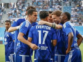 Levski, Şampiyonlar Ligi veya Avrupa Ligi Playofflarında Seribaşı Olamayacak