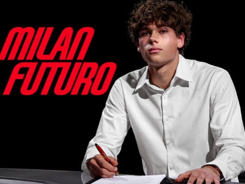 Bulgar Genç Futbolcu Valeri Vladimirov Milan'da İlk Hazırlık Maçına Çıktı