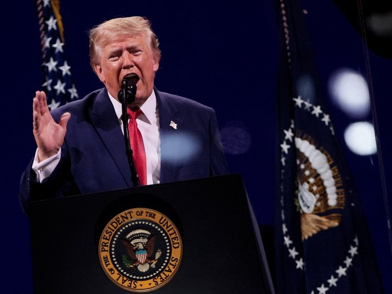 Donald Trump NATO ve Bulgaristan'ı Sağmal İnek Haline Getiriyor