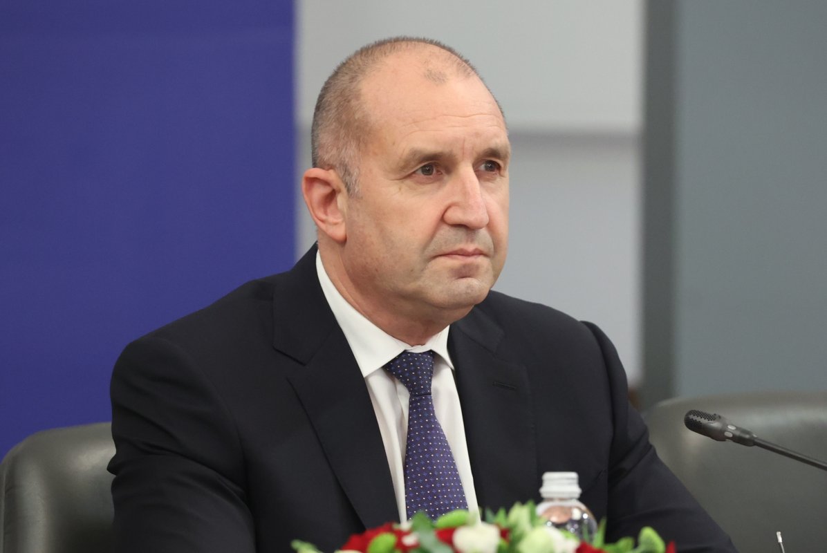 Bulgar Muhafızlar Paris Geçit Töreninde, Radev Macron'un Konuğu Oluyor