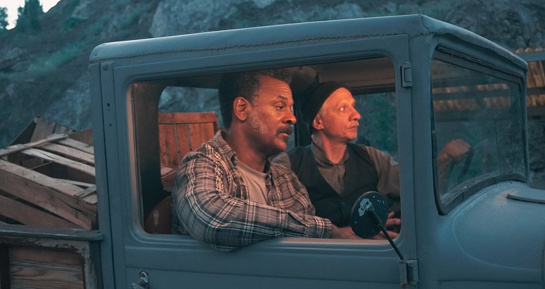 İvan Barnev ve John Eric Bentley Yeni Bulgar Filmi 'Pilotlar'da Buluştu